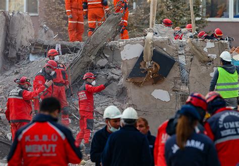 土耳其地震遇难人数到底多少