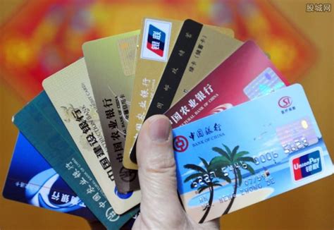 在泰国能往中国的银行卡存钱吗