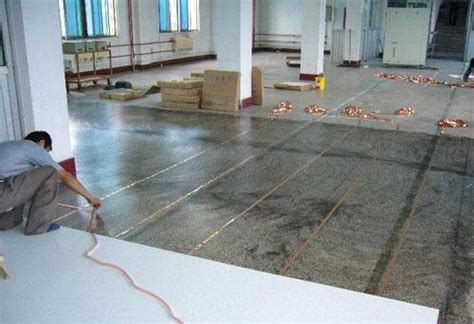 地板静电处理方法