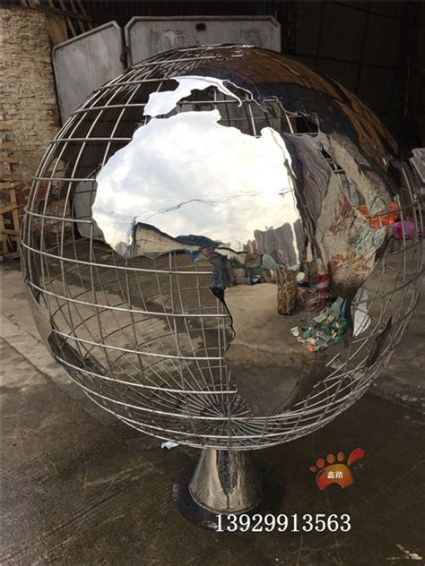 大型不锈钢地球仪雕塑