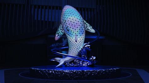 大型鲸鱼雕塑图片