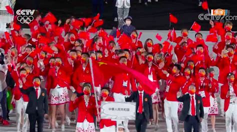 奥运会中国出场全场欢呼