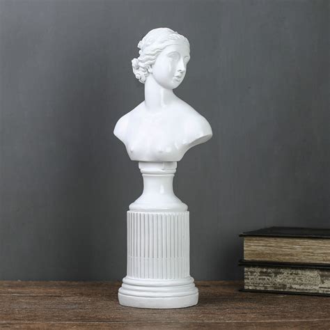 女性雕塑摆件树脂