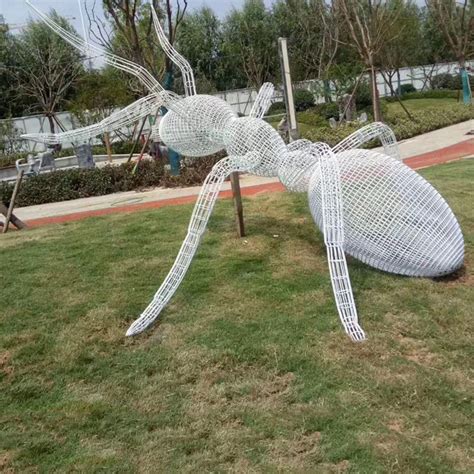 威海不锈钢蚂蚁雕塑公司