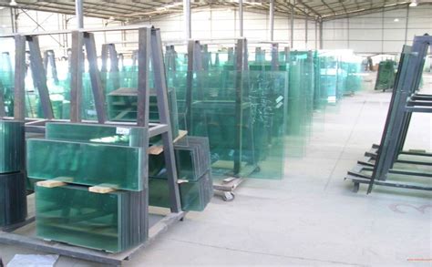 宁夏固原钢化玻璃生产厂