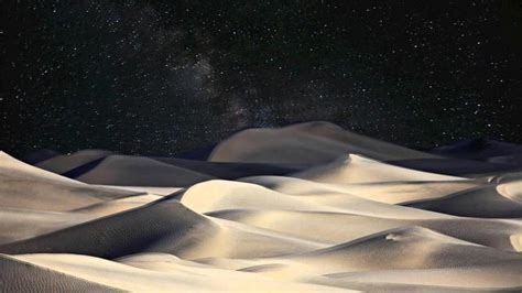 宇宙星星多还是沙漠沙子多