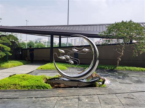 安庆合肥玻璃钢雕塑公司