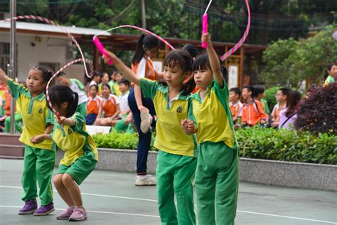 小学生花式跳绳视频