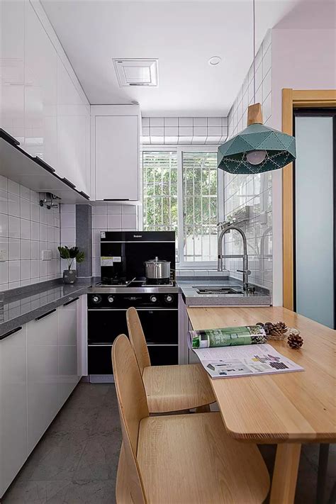 小户型厨房跟客厅一体装修