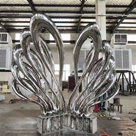 山西不锈钢抽象雕塑定制厂