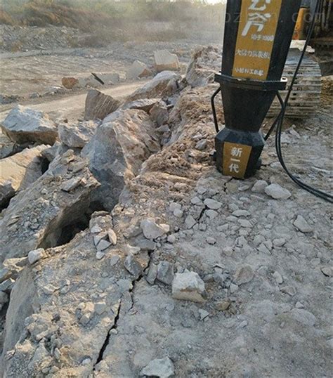 岩石人工开挖施工方案
