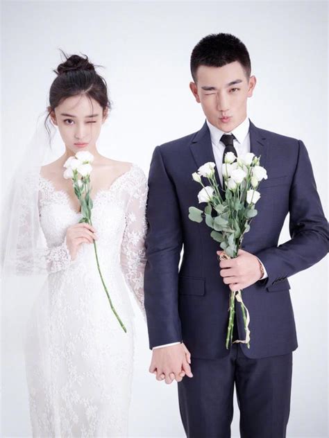 张雪峰和老婆婚纱照