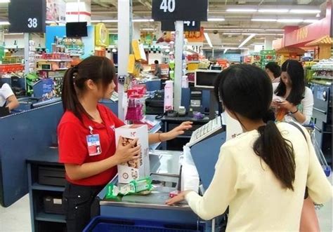 德阳超市上班工资多少钱