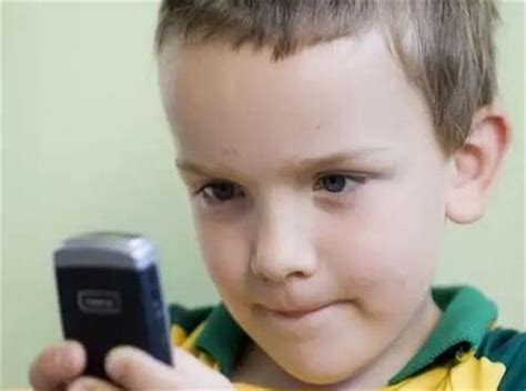 怎样使孩子戒掉手机