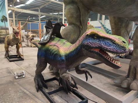 恐龙雕塑设计厂家