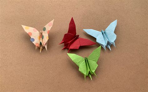 折叠好的蝴蝶装饰
