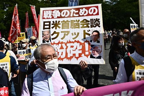 日本民众反战示威