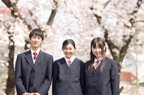 日本留学回国学生怎么办理学籍