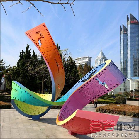 曲阳县最大的不锈钢雕塑厂家