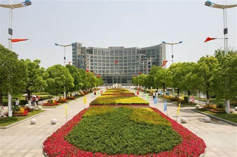 杭州师范大学钱江学院有几个校区