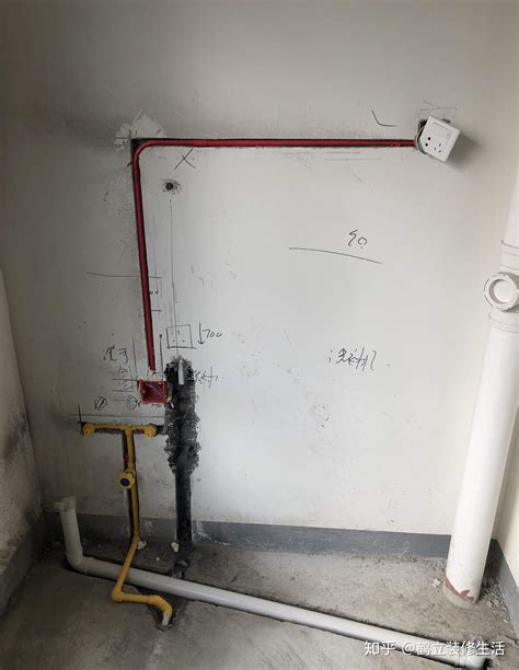 柜子藏灯带水电工怎么预留高度