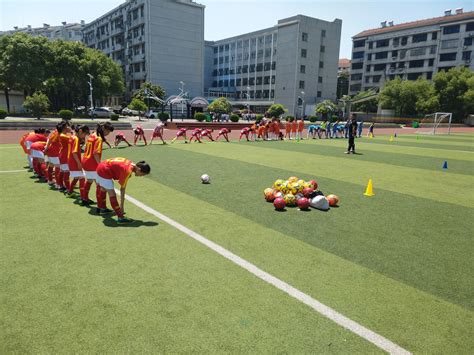 校园足球课外活动培训