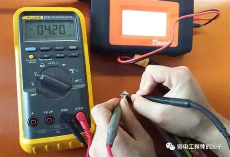 检测传感器的电阻电压怎么测