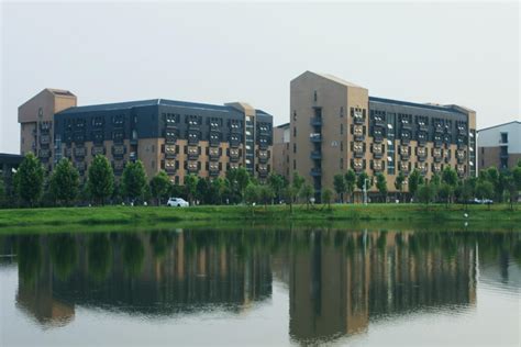 武汉大学三本学院