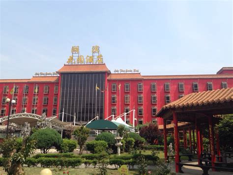 武汉湖滨花园酒店历史