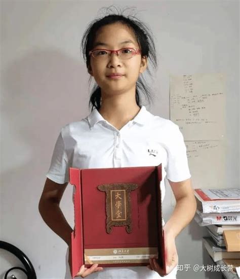 武汉15岁女孩成清华最小大学生