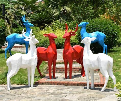 江苏玻璃钢动物造型雕塑制作厂家