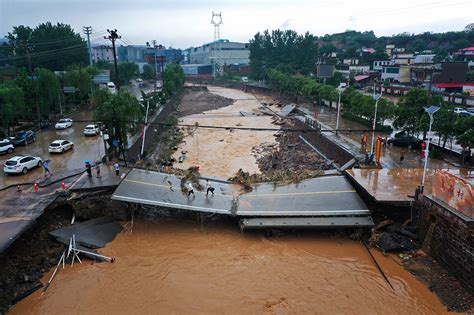 河南桥被洪水冲垮