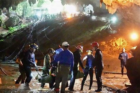 泰国洞穴救援真正事件