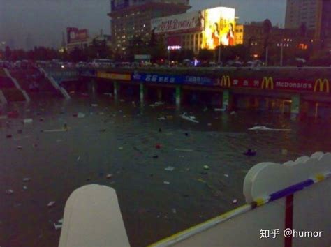 济南泉城广场水淹事件是哪年
