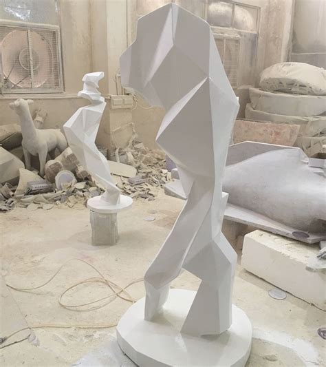 济南玻璃钢雕塑摆件开发