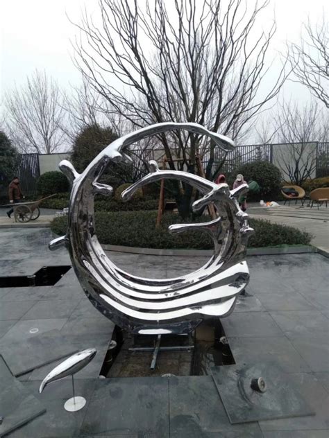 海南玻璃钢广场雕塑定制
