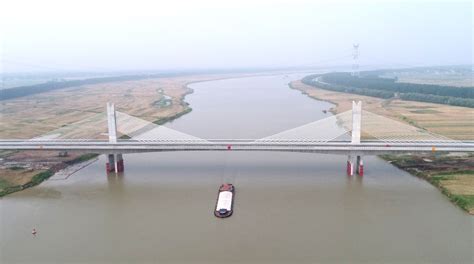 淮河大桥洪水图片