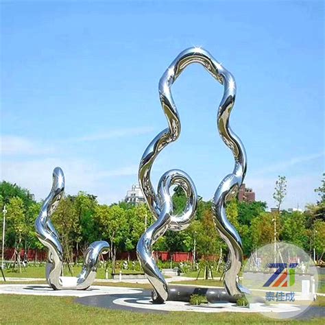 深圳精细不锈钢圆环雕塑