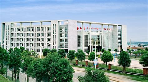 湖北武汉经济学院法商学院地址