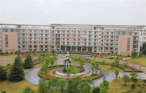 湖北武汉铁路职业技术学院官网
