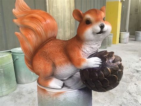 潮州玻璃钢动物雕塑图片