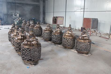 潮州铸铜雕塑厂