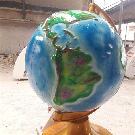玻璃钢地球仪雕塑