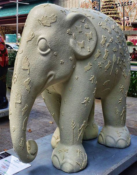 珠海玻璃钢大象雕塑
