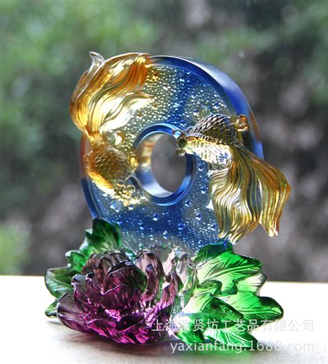 琉璃鱼雕塑