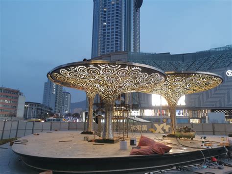 甘肃玻璃钢公园雕塑工程