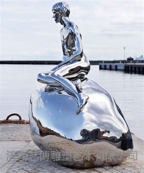 盐城不锈钢人物雕塑