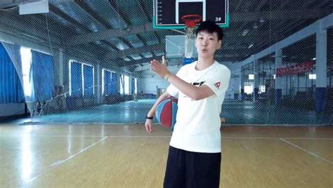 篮球传接球练习技巧