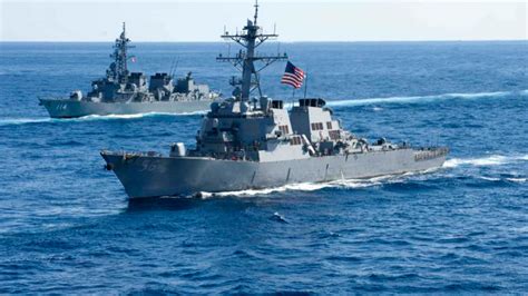 美国军舰穿越台海台方回应