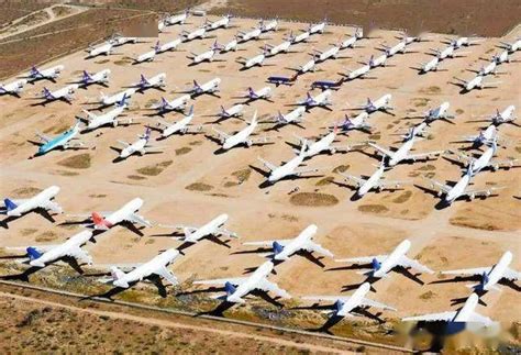 美400架飞机停荒漠